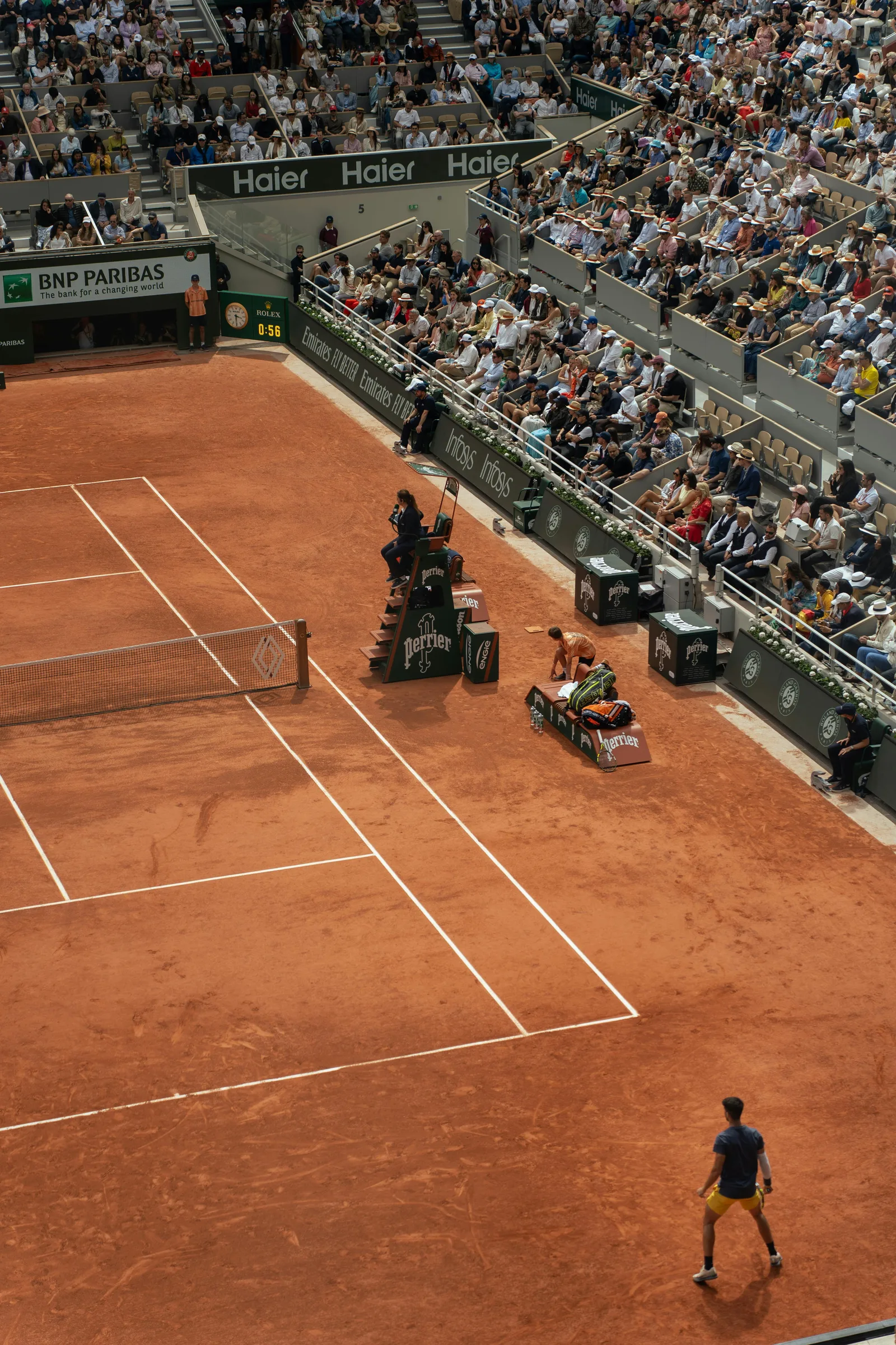 Roland Garros tennis court — BNP Paribas